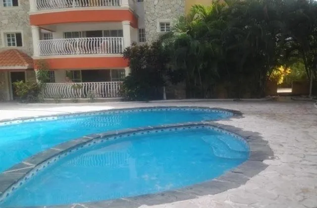 Yara Beach Punta Cana pool 1